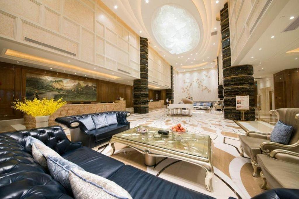 גואנגג'ואו Lake Piedmont International Hotel מראה חיצוני תמונה