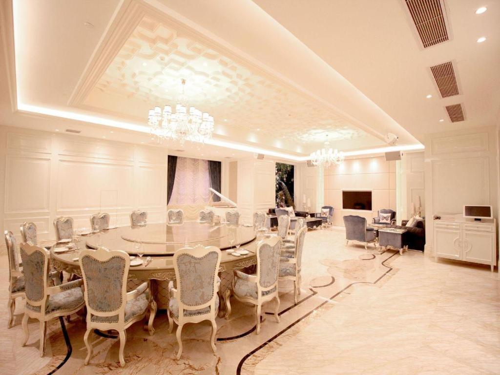 גואנגג'ואו Lake Piedmont International Hotel מראה חיצוני תמונה