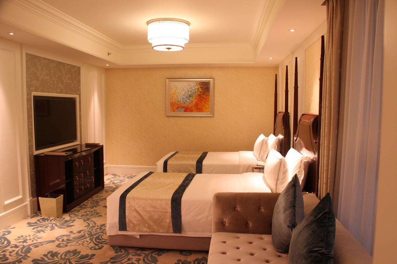 גואנגג'ואו Lake Piedmont International Hotel מראה חיצוני תמונה