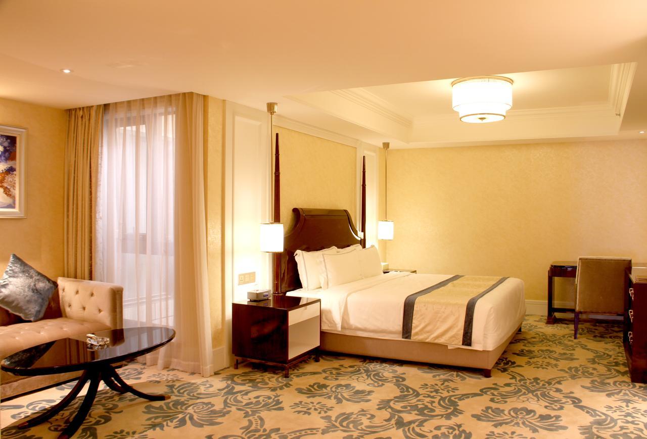 גואנגג'ואו Lake Piedmont International Hotel מראה חיצוני תמונה