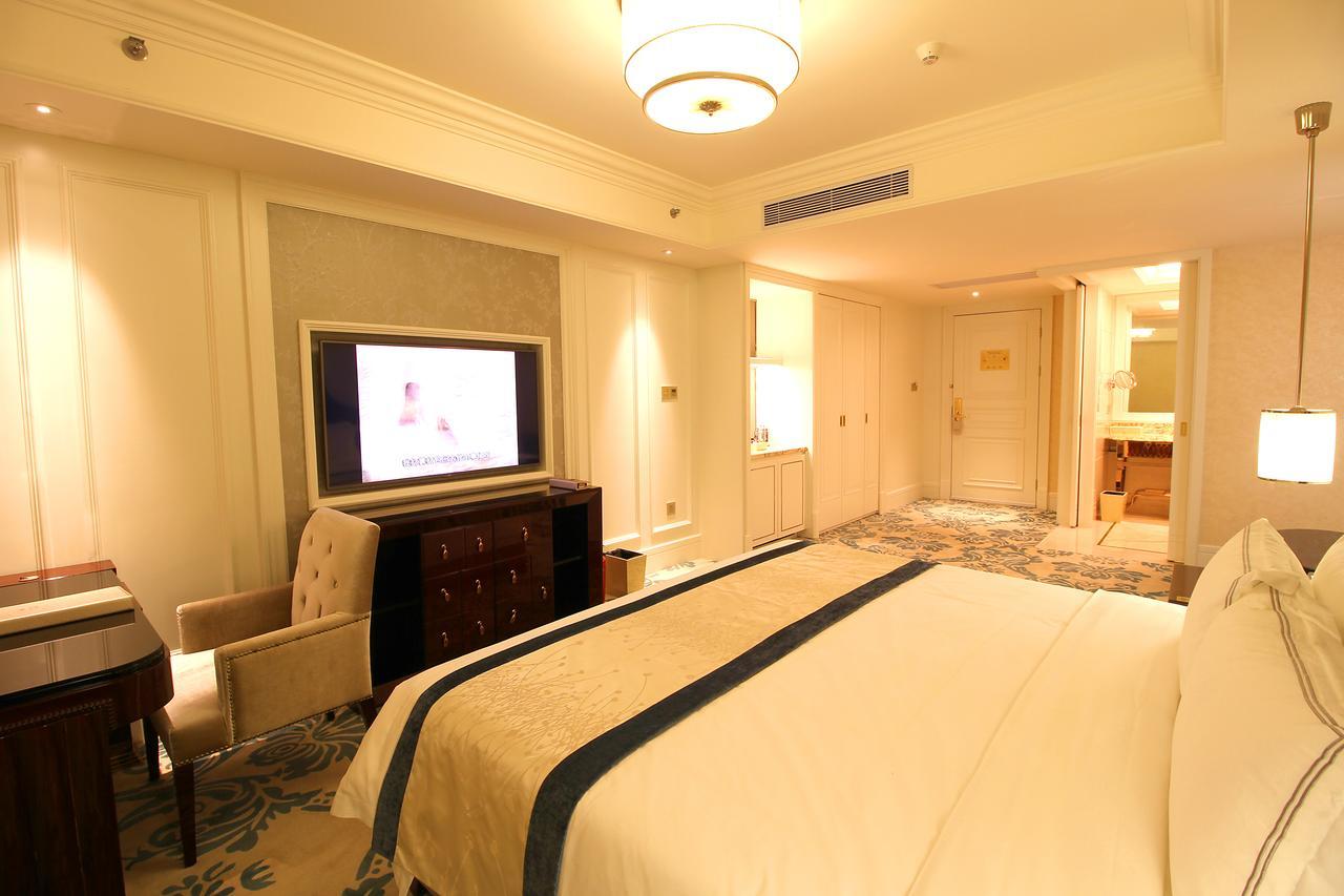 גואנגג'ואו Lake Piedmont International Hotel מראה חיצוני תמונה